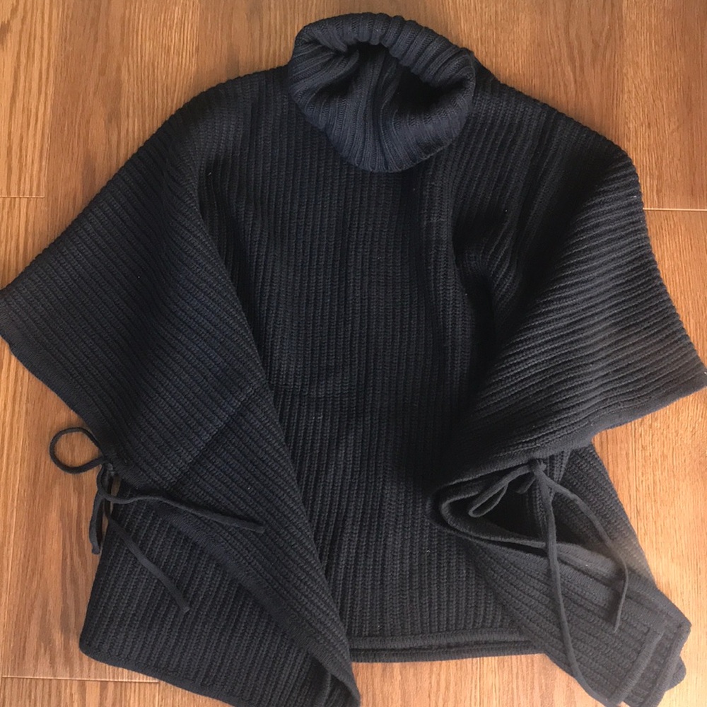 Loft Poncho